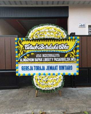 Papan Bunga Duka di Ilir Timur Tiga